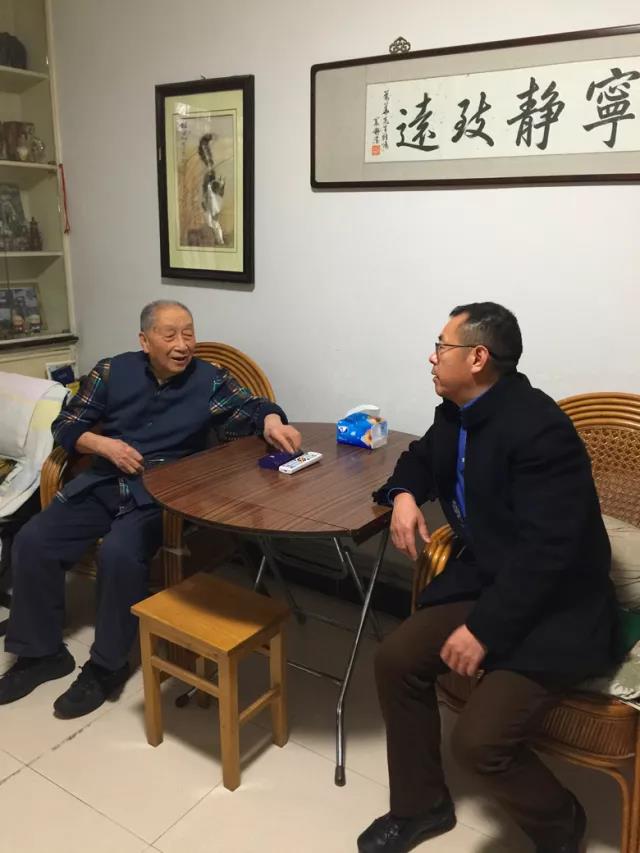 南开校友聚会|老校友永记心间 新年之际送温暖